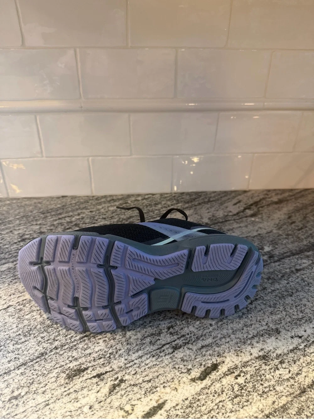Women’s Brooks Ghost 15 Size 6